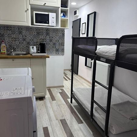 Heights Accommodation City Center Bukares Bagian luar foto
